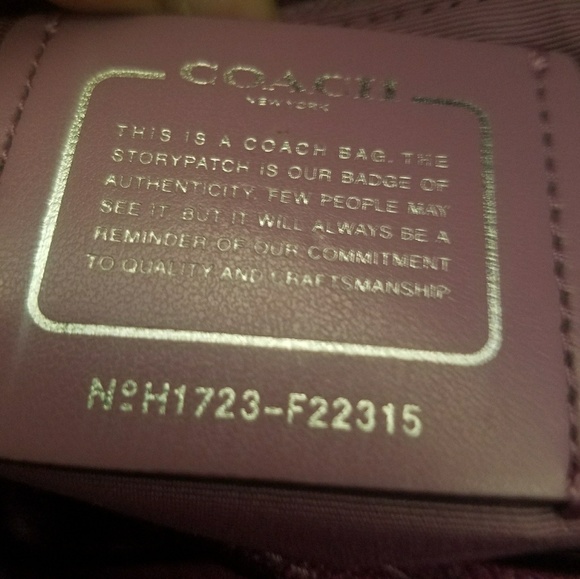 HP 🌡🎉 Coach purse - Picture 4 of 4